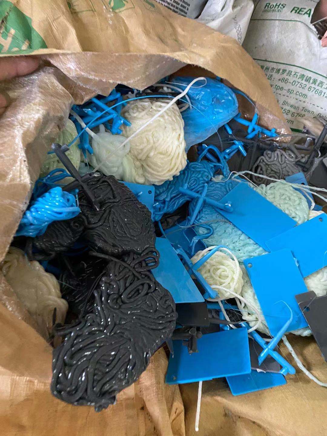 膠頭，膠塊回收 (9)